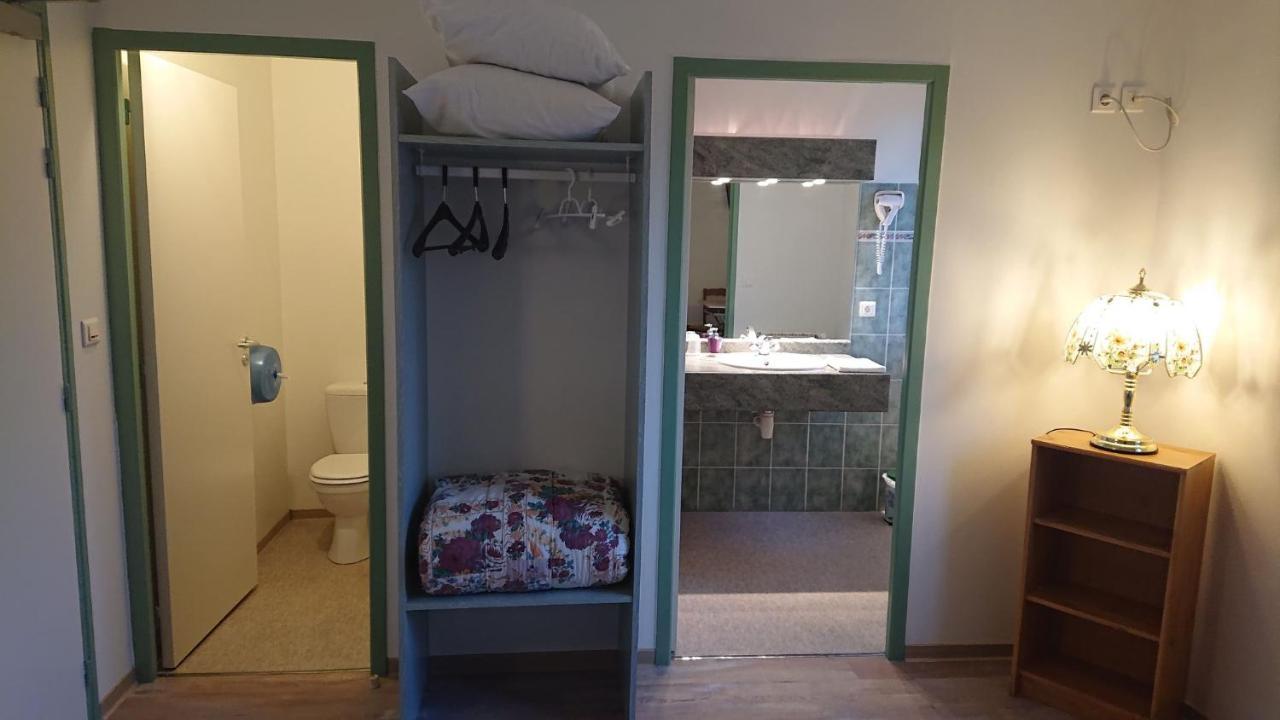 לה קבלייר Auberge Le Cevenol מראה חיצוני תמונה