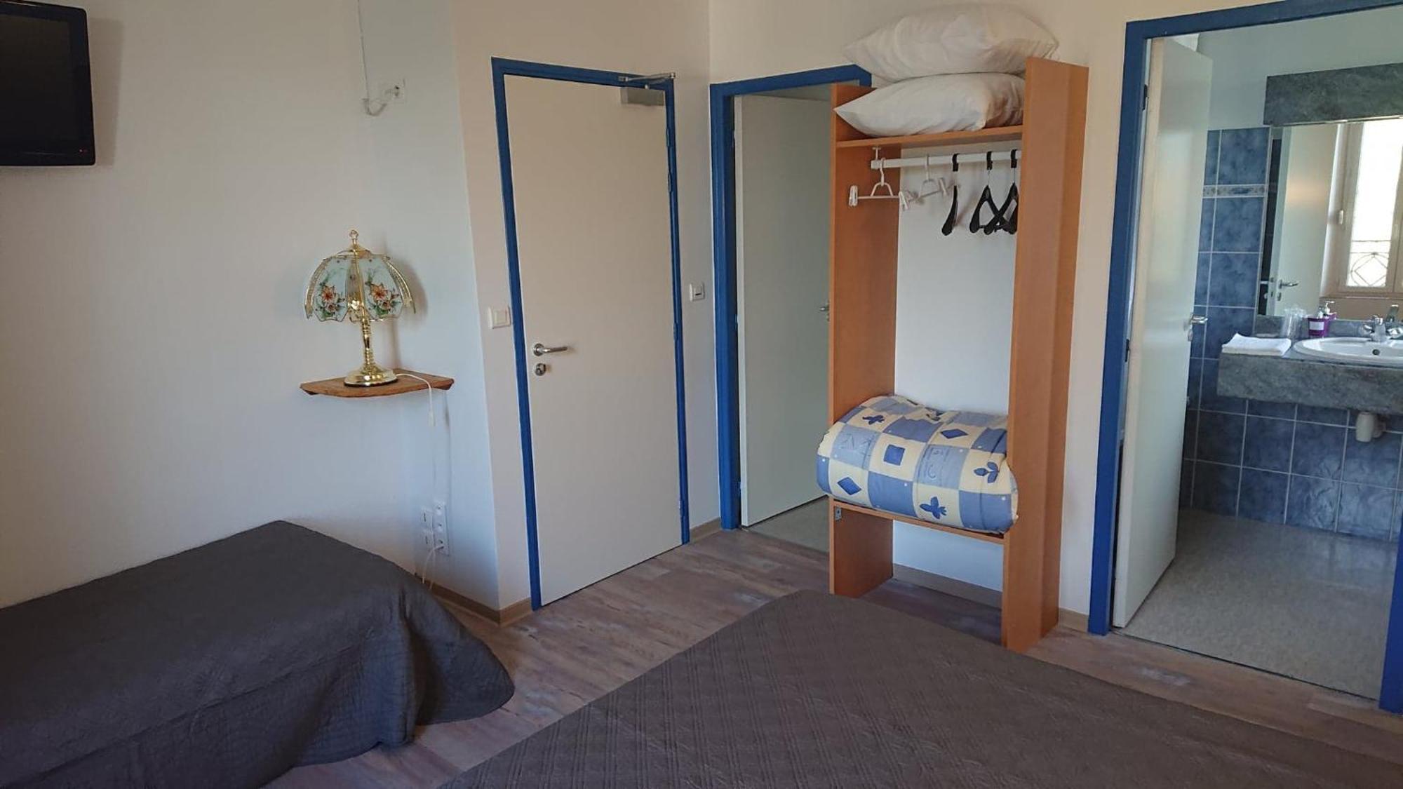 לה קבלייר Auberge Le Cevenol מראה חיצוני תמונה