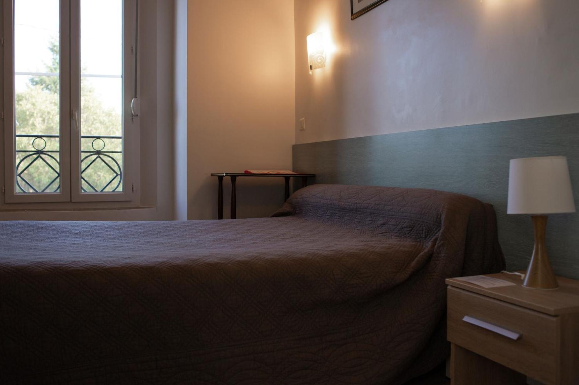 לה קבלייר Auberge Le Cevenol מראה חיצוני תמונה